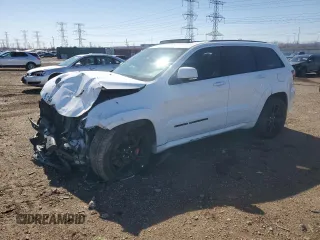 2018 Jeep Grand Cherokee SRT z VIN 1C4RJFDJ0JC444411, wystawiony jako Copart lot #49353655 z przebiegiem 66 780 mil mil oraz Szkoda całkowita • Salvage title. Historia ofert i sprzedaży dostępna na DreamBid. Obrazek 1.