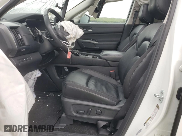 2023 Nissan Pathfinder SL z VIN 5N1DR3CD3PC261392, wystawiony jako Copart lot #58094345 z przebiegiem 50 360 mil mil oraz Szkoda całkowita • Salvage title. Historia ofert i sprzedaży dostępna na DreamBid. Obrazek 7.