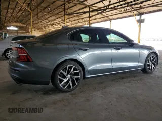 2019 Volvo S60 Momentum with VIN 7JR102FK7KG010867, listed as a Copart auction lot 43831445 with 70,089 mi miles and Salvage Title. Bid and sale history available at carsss.com. Image 3.