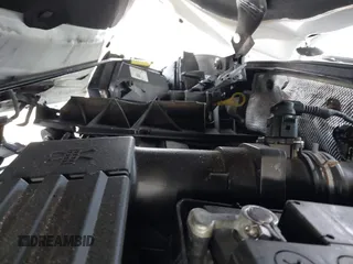 2015 Volkswagen Tiguan SE z VIN WVGBV7AX8FW582171, wystawiony jako IAAI lot #41442290 z przebiegiem 127 642 mil mil oraz . Historia ofert i sprzedaży dostępna na DreamBid. Obrazek 10.