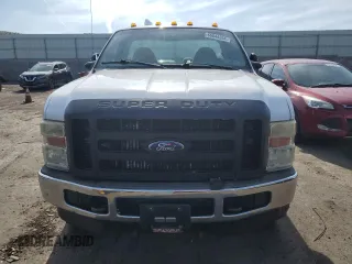 2008 Ford F-350 z VIN 1FTWF31R48ED76853, wystawiony jako Copart lot #83960554 z przebiegiem 120 778 mil mil oraz Szkoda całkowita • Salvage title. Historia ofert i sprzedaży dostępna na DreamBid. Obrazek 5.