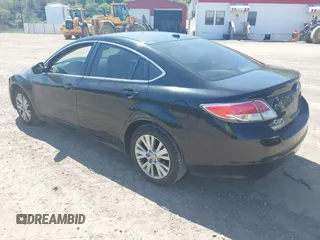 2009 Mazda 6 i Touring with VIN 1YVHP82A395M16573, listed as a IAAI auction lot 42122769 with 137,763 mi miles and . Bid and sale history available at carsss.com. Image 3.