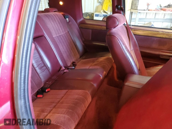 1991 Mercury Cougar z VIN 1MEPM60T4MH652996, wystawiony jako Copart lot #43811635 z przebiegiem 129 452 mil mil oraz Nie do naprawy • Non repairable. Historia ofert i sprzedaży dostępna na DreamBid. Obrazek 10.