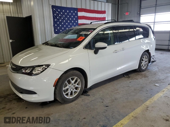 2020 Chrysler Voyager LXI with VIN 2C4RC1DG0LR268472, listed as a Copart auction lot 44815045 with 122,861 mi miles and Salvage Title. Bid and sale history available at carsss.com. Image 1.