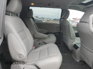 2019 Toyota Sienna XLE with VIN 5TDDZ3DC7KS216084, listed as a Copart auction lot 54866425 with 65,063 mi miles and Clean Title. Bid and sale history available at DreamBid. Image 11.