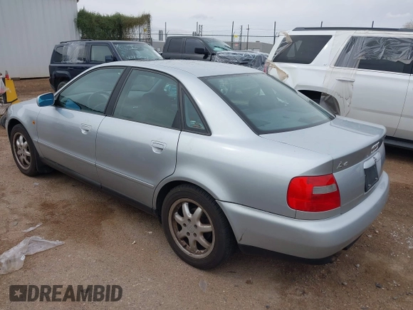 1998 Audi A4 с VIN WAUCB28D6WA189098, выставлен на аукционе IAAI как лот 41794487 с пробегом 145 089 миль миль и . История ставок и продаж доступна на DreamBid. Изображение 3.