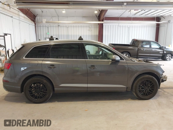 2019 Audi Q7 Premium Plus z VIN WA1LAAF7XKD045120, wystawiony jako IAAI lot #42426678 z przebiegiem 97 205 mil mil oraz . Historia ofert i sprzedaży dostępna na DreamBid. Obrazek 14.