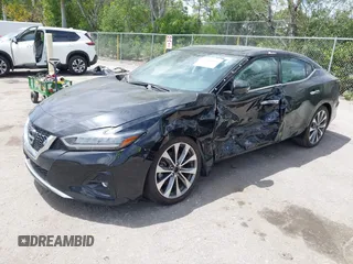 2023 Nissan Maxima Platinum z VIN 1N4AA6FV0PC502349, wystawiony jako IAAI lot #42114011 z przebiegiem 7 494 mil mil oraz . Historia ofert i sprzedaży dostępna na DreamBid. Obrazek 2.
