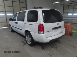 2008 Chevrolet Uplander Cargo with VIN 1GBDV13138D211828, listed as a IAAI auction lot 41607439 with 191,224 mi miles. Bid and sale history available at carsss.com. Image 3.