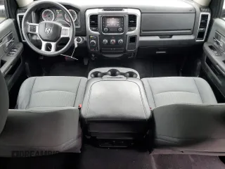2021 Ram 1500 SLT z VIN 1C6RR7LG9MS532038, wystawiony jako Copart lot #57437055 z przebiegiem 71 167 mil mil oraz Szkoda całkowita • Salvage title. Historia ofert i sprzedaży dostępna na DreamBid. Obrazek 8.