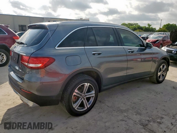 2019 Mercedes-Benz GLC 300 with VIN WDC0G4JB6KV133655, listed as a Copart auction lot 60058135 with 126,503 mi miles and Clean title. Bid and sale history available at DreamBid. Image 3.