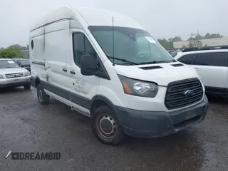 2016 Ford Transit z VIN 1FTYR2XM9GKB28328, wystawiony jako IAAI lot #42322853 z przebiegiem 147 788 mil mil oraz . Historia ofert i sprzedaży dostępna na DreamBid. Obrazek 1.