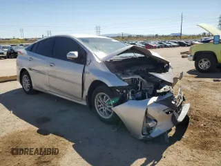 2020 Toyota Prius LE z VIN JTDKARFPXL3124035, wystawiony jako Copart lot #53996215 z przebiegiem Nie podano mil oraz Szkoda całkowita • Salvage title. Historia ofert i sprzedaży dostępna na DreamBid. Obrazek 4.