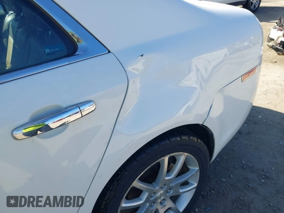 2012 Chevrolet Malibu LTZ with VIN 1G1ZG5E7XCF378648, listed as a IAAI auction lot 41596653 with 172,279 mi miles and . Bid and sale history available at DreamBid. Image 17.