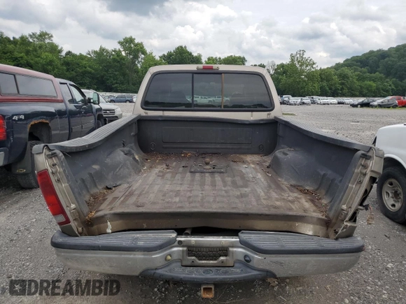 2003 Ford F-350 XL with VIN 1FTSW31F13EA50456, listed as a Copart auction lot 62838035 with 214,969 mi miles and Salvage title. Bid and sale history available at DreamBid. Image 6.