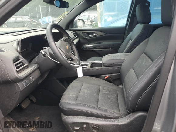 2025 Chevrolet Traverse FWD LT with VIN 1GNERGRS9SJ155904, listed as a Copart auction lot 55755085 with 7,715 mi miles and Salvage title. Bid and sale history available at DreamBid. Image 7.