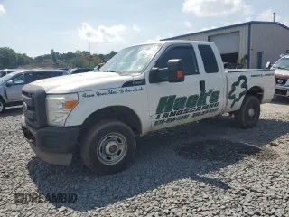 2013 Ford F-250 XL with VIN 1FT7X2B66DEA81666, listed as a Copart auction lot 65623755 with 330,532 mi miles and Salvage title. Bid and sale history available at DreamBid. Image 1.