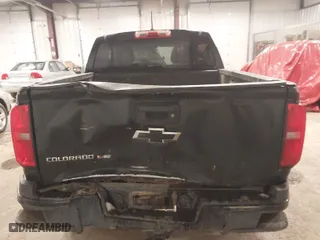 2020 Chevrolet Colorado 4WD Work Truck with VIN 1GCGTBEN2L1178464, listed as a IAAI auction lot 42020876 with 111,698 mi miles. Bid and sale history available at carsss.com. Image 16.