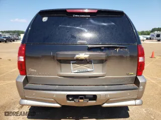 2007 Chevrolet Suburban LTZ with VIN 3GNFC16087G271853, listed as a Copart auction lot 54719044 with 0 mi miles and Salvage Title. Bid and sale history available at carsss.com. Image 6.