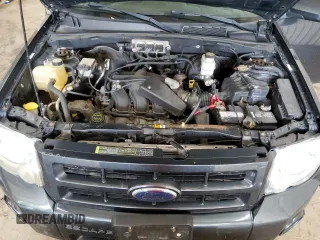 2008 Ford Escape Limited with VIN 1FMCU94128KE80966, listed as a Copart auction lot 61941815 with 141,038 mi miles and Non repairable. Bid and sale history available at DreamBid. Image 12.