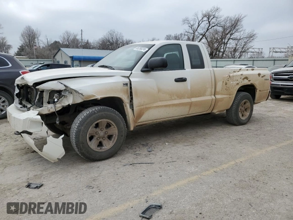 2009 Dodge Dakota Bighorn/Lonestar with VIN 1D3HW32P29S749078, listed as a Copart auction lot 85299224 with 135,502 mi miles and Salvage Title. Bid and sale history available at carsss.com. Image 1.