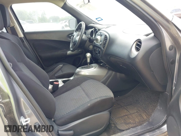 2015 Nissan Juke S with VIN JN8AF5MR8FT512769, listed as a IAAI auction lot 42102306 with 74,952 mi miles. Bid and sale history available at carsss.com. Image 5.