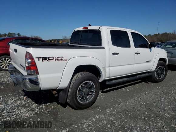2014 Toyota Tacoma PreRunner with VIN 5TFJU4GN3EX062976, listed as a Copart auction lot 48782405 with 204,571 mi miles and Salvage Title. Bid and sale history available at carsss.com. Image 3.