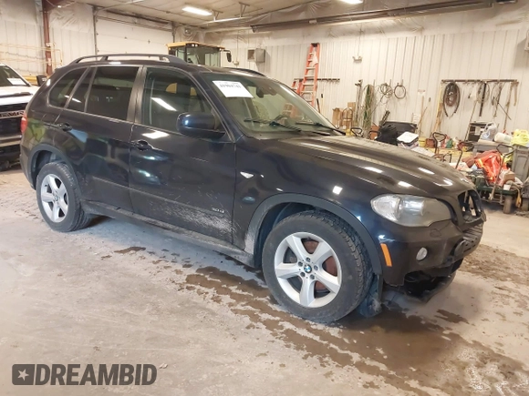 2008 BMW X5 3.0si z VIN 5UXFE43528L000990, wystawiony jako IAAI lot #41904741 z przebiegiem Nie podano mil oraz . Historia ofert i sprzedaży dostępna na DreamBid. Obrazek 1.