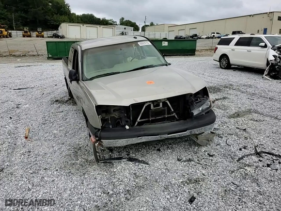 2003 Chevrolet Silverado 1500 LT with VIN 2GCEC19TX31107629, listed as a Copart auction lot 69929784 with 321,909 mi miles and Salvage Title. Bid and sale history available at carsss.com. Image 11.