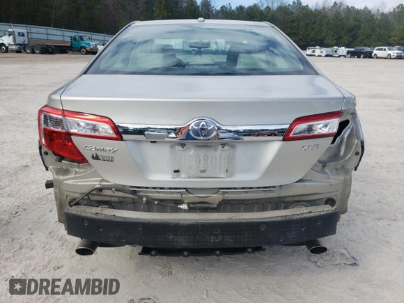 2014 Toyota Camry SE with VIN 4T1BK1FK6EU538389, listed as a Copart auction lot 46941325 with 223,201 mi miles and Salvage Title. Bid and sale history available at carsss.com. Image 6.