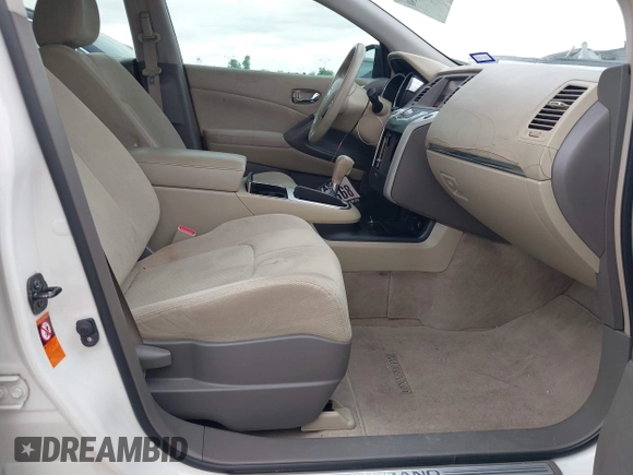 2009 Nissan Murano S with VIN JN8AZ18UX9W105618, listed as a IAAI auction lot 42028450 with 80,177 mi miles. Bid and sale history available at carsss.com. Image 5.