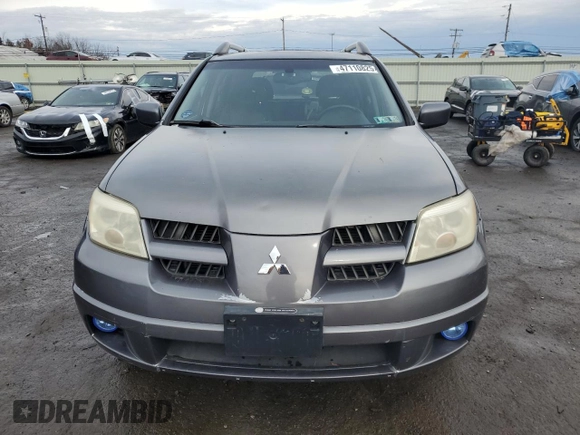 2005 Mitsubishi Outlander z VIN JA4LZ81F15U039209, wystawiony jako Copart lot #47110825 z przebiegiem 84 505 mil mil oraz Czysty tytuł • Clean title. Historia ofert i sprzedaży dostępna na DreamBid. Obrazek 5.
