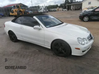 2007 Mercedes-Benz CLK 350 z VIN WDBTK56F27F234467, wystawiony jako IAAI lot #42569835 z przebiegiem 139 325 mil mil oraz . Historia ofert i sprzedaży dostępna na DreamBid. Obrazek 1.