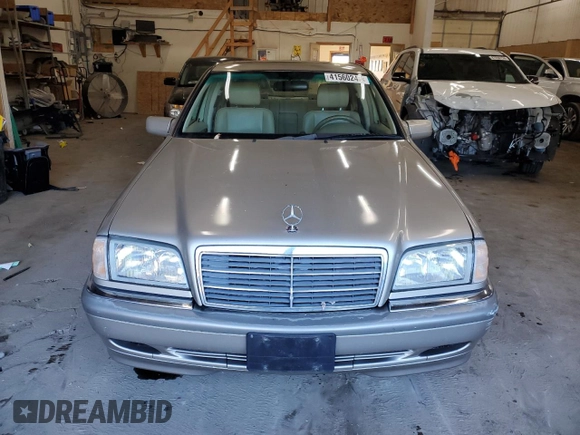 1999 Mercedes-Benz C 230/260/280/320 with VIN WDBHA24G6XA783041, listed as a Copart auction lot 41560245 with 131,975 mi miles and Clean Title. Bid and sale history available at carsss.com. Image 5.