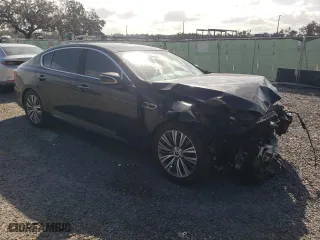 2017 Kia K900 Premium with VIN KNALT4D39H6035528, listed as a Copart auction lot 78782624 with 89,590 mi miles and Salvage Title. Bid and sale history available at carsss.com. Image 4.