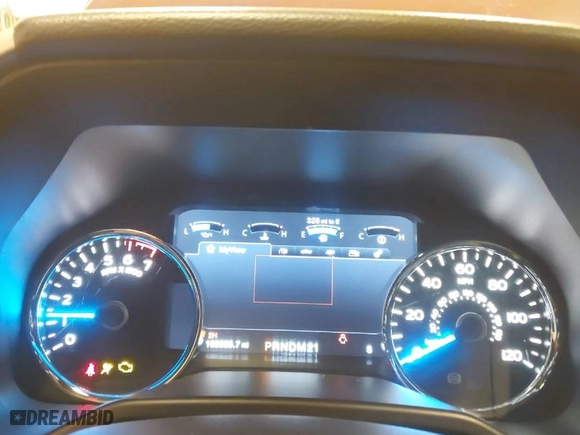 2015 Ford F-150 XLT with VIN 1FTFX1EF3FFA74334, listed as a IAAI auction lot 41523859 with 192,805 mi miles. Bid and sale history available at carsss.com. Image 7.
