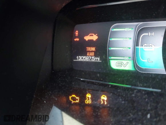2012 Lincoln MKZ Hybrid with VIN 3LNDL2L3XCR805725, listed as a IAAI auction lot 41801213 with 130,587 mi miles and . Bid and sale history available at DreamBid. Image 16.