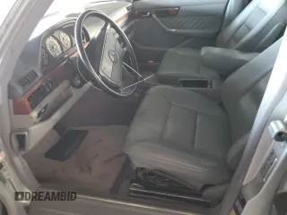 1991 Mercedes-Benz 420 Series 420SEL with VIN WDBCA35E4MA606626, listed as a Copart auction lot 83870934 with 64,059 mi miles and Clean Title. Bid and sale history available at carsss.com. Image 7.