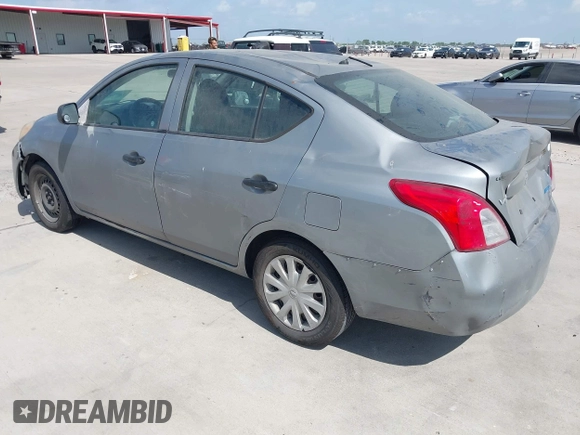 2014 Nissan Versa SV with VIN 3N1CN7AP4EL865246, listed as a IAAI auction lot 42072055 with 189,095 mi miles. Bid and sale history available at carsss.com. Image 3.
