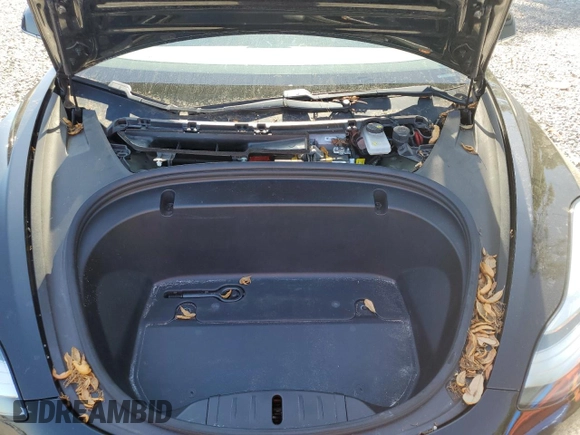 2020 Tesla Model 3 Standard Range Plus z VIN 5YJ3E1EA7LF606441, wystawiony jako Copart lot #53382915 z przebiegiem 56 113 mil mil oraz Szkoda całkowita • Salvage title. Historia ofert i sprzedaży dostępna na DreamBid. Obrazek 11.