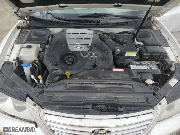 2007 Hyundai Azera SE with VIN KMHFC46F47A216700, listed as a Copart auction lot 64715524 with 117,819 mi miles and Salvage Title. Bid and sale history available at carsss.com. Image 11.