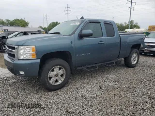 2007 Chevrolet Silverado 1500 1LT with VIN 1GCEK19J27E596422, listed as a Copart auction lot 56090475 with 199,260 mi miles and Salvage Title. Bid and sale history available at DreamBid. Image 1.