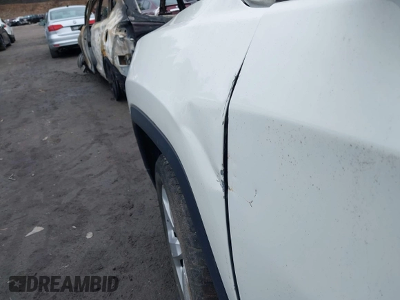2020 Jeep Compass Latitude with VIN 3C4NJDBB4LT127947, listed as a IAAI auction lot 41968169 with 18,753 mi miles and . Bid and sale history available at DreamBid. Image 16.