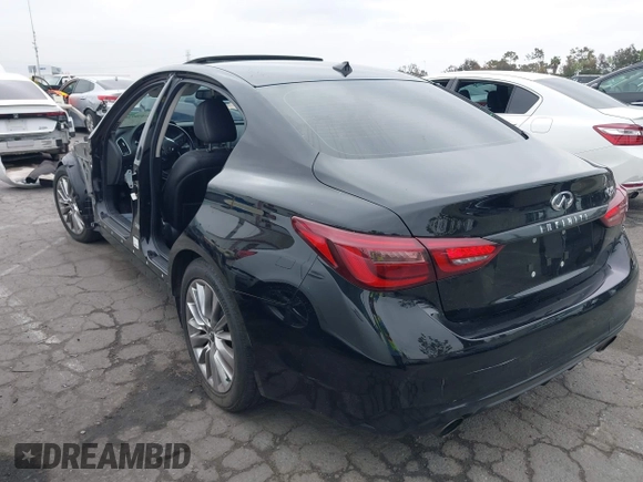 2020 Infiniti Q50 Luxe with VIN JN1EV7AP6LM204443, listed as a IAAI auction lot 42039728 with 58,745 mi miles and . Bid and sale history available at DreamBid. Image 3.
