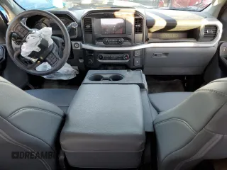 2022 Ford F-150 XL z VIN 1FTEX1CP3NKD27763, wystawiony jako Copart lot #88744555 z przebiegiem Nie podano mil oraz Nie do naprawy • Non repairable. Historia ofert i sprzedaży dostępna na DreamBid. Obrazek 8.