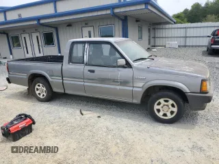 1992 Mazda B-Series Truck with VIN JM2UF3137N0287091, listed as a Copart auction lot 54333985 with 217,747 mi miles and Clean Title. Bid and sale history available at DreamBid. Image 4.