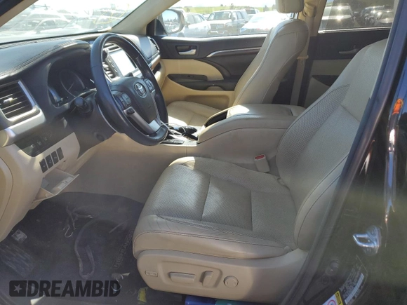 2016 Toyota Highlander Hybrid Limited with VIN 5TDDCRFH0GS019973, listed as a Copart auction lot 43811134 with 112,461 mi miles. Bid and sale history available at carsss.com. Image 7.
