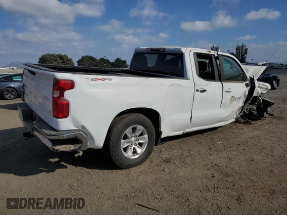 2021 Chevrolet Silverado 1500 LT with VIN 1GCRYDED9MZ114437, listed as a Copart auction lot 72253114 with Not Provided miles and Salvage Title. Bid and sale history available at DreamBid. Image 3.