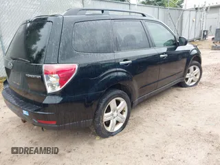 2009 Subaru Forester X z VIN JF2SH63689H787607, wystawiony jako IAAI lot #42694159 z przebiegiem 178 663 mil mil oraz . Historia ofert i sprzedaży dostępna na DreamBid. Obrazek 4.