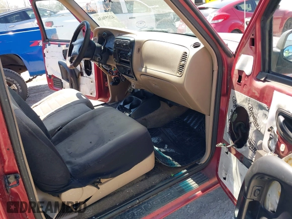 1997 Ford Ranger XLT with VIN 1FTCR14X9VPA31147, listed as a IAAI auction lot 42059636 with 211,883 mi miles. Bid and sale history available at carsss.com. Image 5.